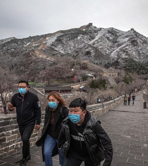 China cierra fronteras “para evitar rebrotes de coronavirus”