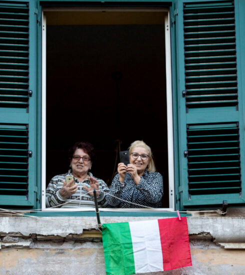 Conte anuncia que las medidas de confinamiento en Italia se prolongarán más allá del 3 de abril