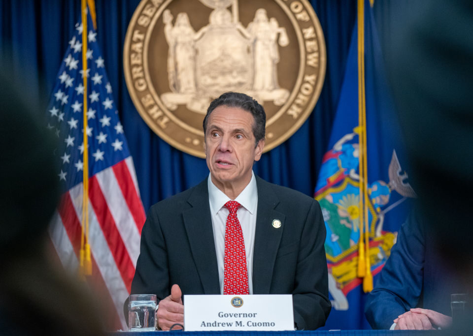 Cuomo:No hay ningún estadounidense inmune al coronavirus