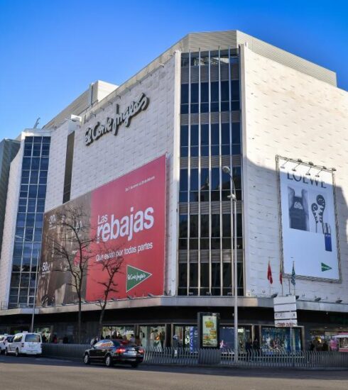 El Corte Inglés presenta un ERTE para 22.000 empleados