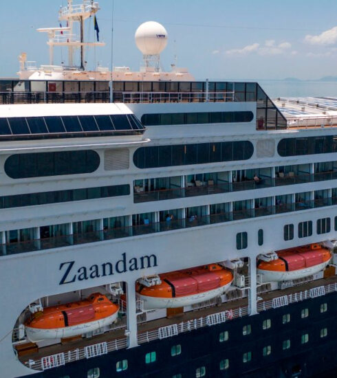 Gobierno de Panamá permitirá paso de crucero Zaandam por el Canal en ruta hacia Europa