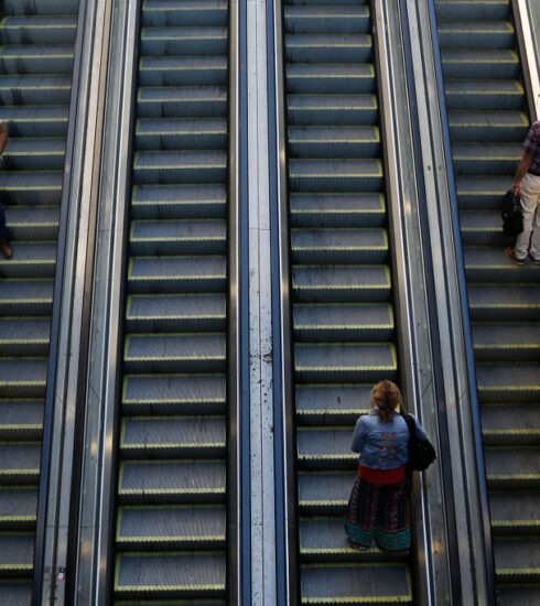 Habilitan aeropuerto de Sao Paulo para facilitar el retorno de chilenos al país