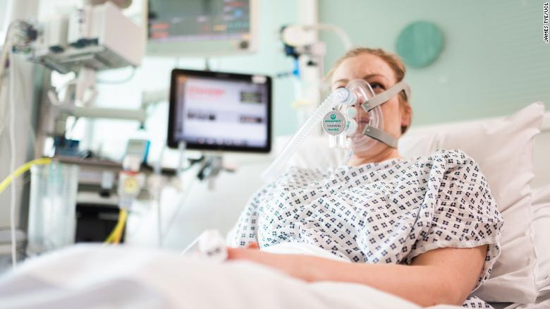 Ingenieros de Mercedes F1 fabrican en menos de 100 horas dispositivos respiratorios para ayudar a pacientes con coronavirus