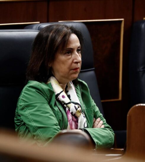 Margarita Robles denuncia que Quim Torra “miente” y es “desleal” con los ciudadanos de Cataluña