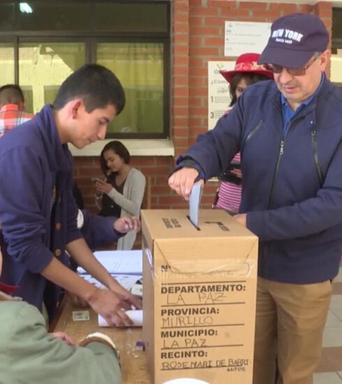 Tribunal Supremo Electoral de Bolivia suspende calendario electoral por 14 días